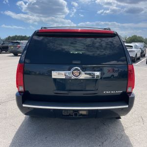 CADILLAC ESCALADE BASE - 7