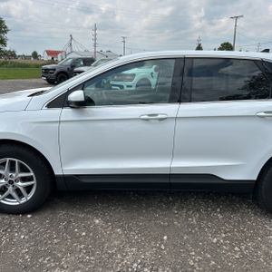 FORD EDGE SEL - 4