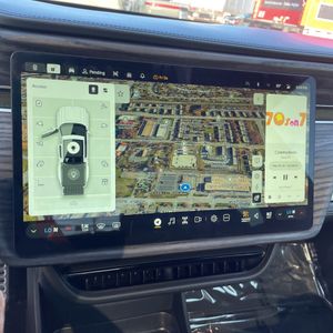 2022 Rivian R1T LAUNCH EDITION — миниатюра 38