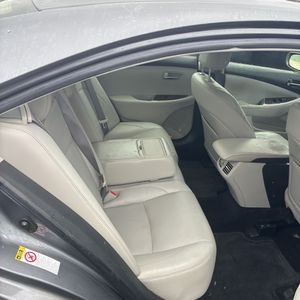 صورة مصغرة 35 لـ 2012 Lexus ES 350 BASE