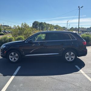 AUDI Q7 2.0T PREMIUM - 3