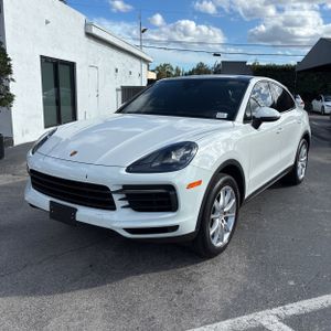 Porsche Cayenne - 1