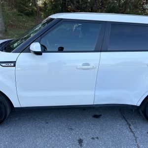 KIA SOUL BASE - 4