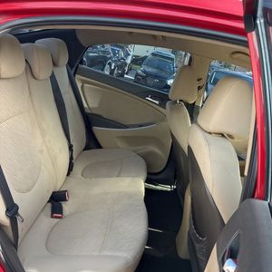 2013 Hyundai ACCENT GLS — миниатюра 34