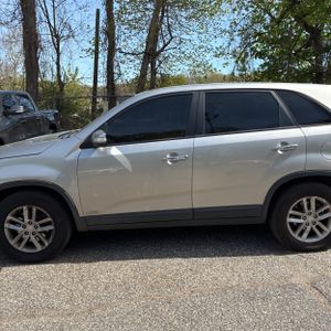 KIA SORENTO - 4