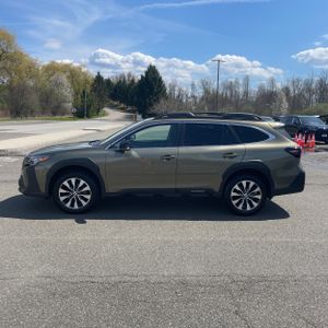 SUBARU OUTBACK LIMITED - 3