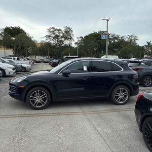 صورة 3 لـ 2019 Porsche CAYENNE BASE