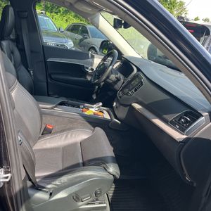 2024 Volvo XC90 ULTIMATE BRIGHT THEME — миниатюра 33