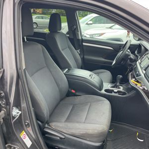 صورة مصغرة 33 لـ 2017 Toyota HIGHLANDER LE
