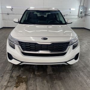 2021 KIA SELTOS LX — миниатюра 14