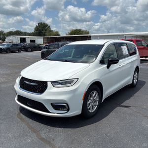 صورة 1 لـ 2024 Chrysler PACIFICA TOURING L