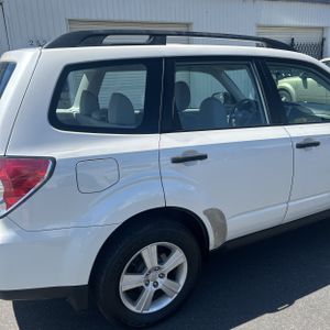 2011 Subaru FORESTER 2.5X — фото 9