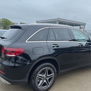 MERCEDES-BENZ GLC - 9