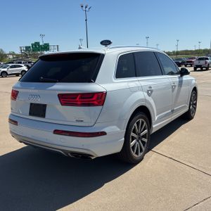 AUDI Q7 3.0T PREMIUM - 7