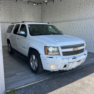 صورة 10 لـ 2014 Chevrolet SUBURBAN LT