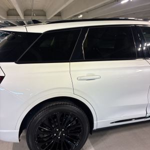 LINCOLN CORSAIR RESERVE - 9