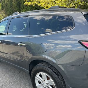 CHEVROLET TRAVERSE LT - 6