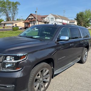 CHEVROLET SUBURBAN LTZ - 2
