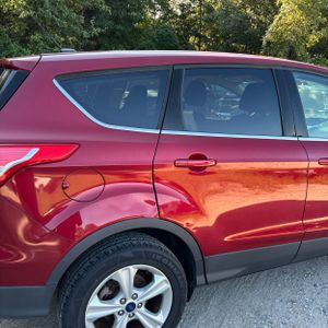 2016 FORD ESCAPE SE 照片 9