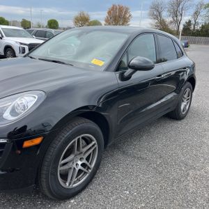 PORSCHE MACAN BASE - 2