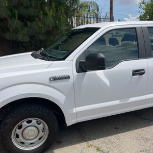 FORD F-150 XL - 2