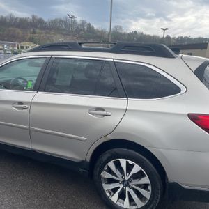 SUBARU OUTBACK 3.6R LIMITED - 6