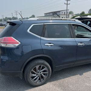 2016 Nissan ROGUE SL 照片 9