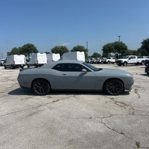 DODGE CHALLENGER R/T - 10