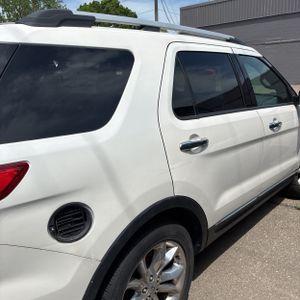 FORD EXPLORER XLT - 7