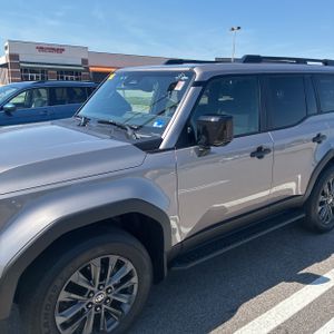 TOYOTA LAND CRUISER - 2