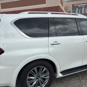 صورة 9 لـ 2021 Infiniti QX80 LUXE