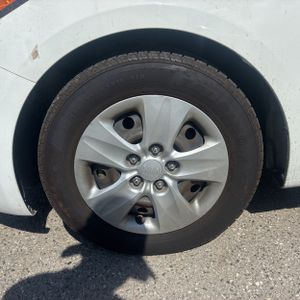 صورة مصغرة 16 لـ 2017 KIA FORTE LX