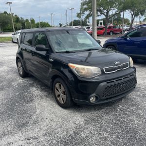 صورة 10 لـ 2015 KIA SOUL BASE