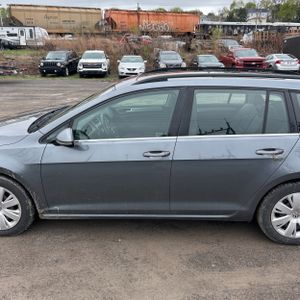 VOLKSWAGEN GOLF SPORTWAGEN TDI SE - 4