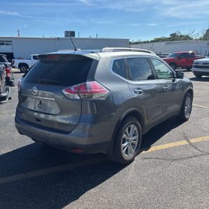 صورة 8 لـ 2016 Nissan ROGUE SV
