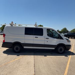 FORD TRANSIT 150 - 10