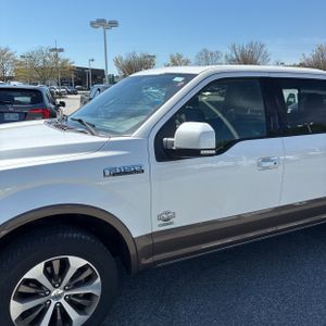 FORD F-150 KING RANCH - 2