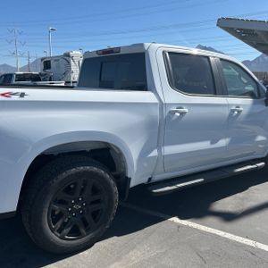 صورة 9 لـ 2024 Chevrolet SILVERADO 1500 RST