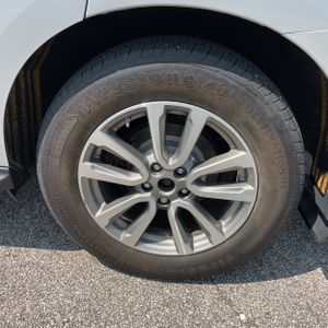 2015 Nissan PATHFINDER SV — миниатюра 11