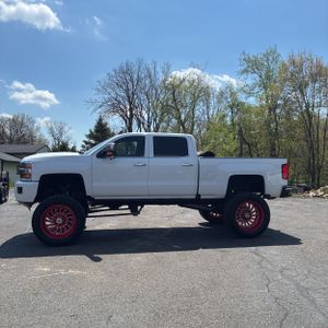 CHEVROLET SILVERADO 2500HD HIGH COUNTRY - 3