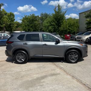 صورة 10 لـ 2021 Nissan ROGUE S