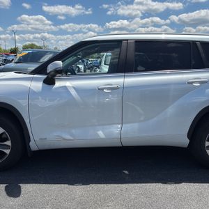 TOYOTA HIGHLANDER - 4