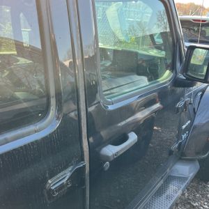 JEEP WRANGLER 4XE UNLIMITED SAHARA 4X4 - 10