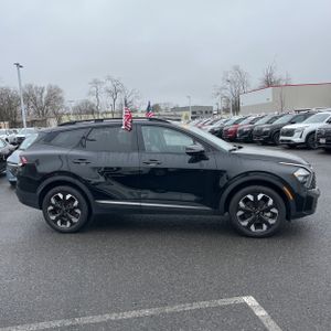 KIA SPORTAGE X-LINE - 10