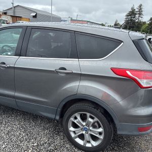 FORD ESCAPE SEL - 6