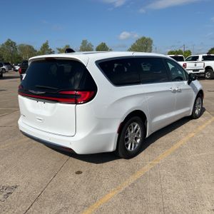 CHRYSLER PACIFICA SELECT - 8