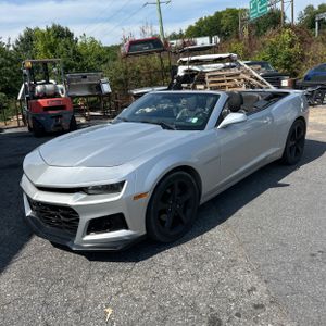 2015 Chevrolet CAMARO LT — фото 1