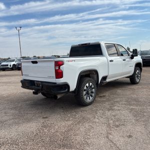 CHEVROLET SILVERADO 2500HD CUSTOM - 8