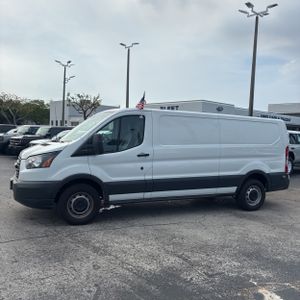 FORD TRANSIT 150 - 3