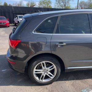 AUDI Q5 2.0T PREMIUM - 9